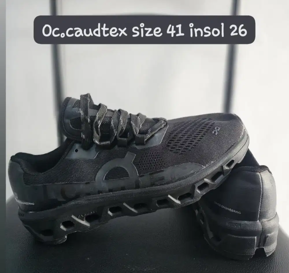 Sepatu On Cloud (OC) Cloudgo All Black Premium - Size 41 Insole 26 cm