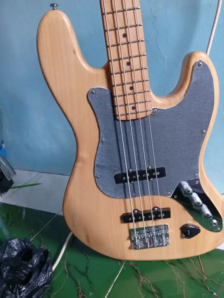 Fender Jazz Bass Custom Shop