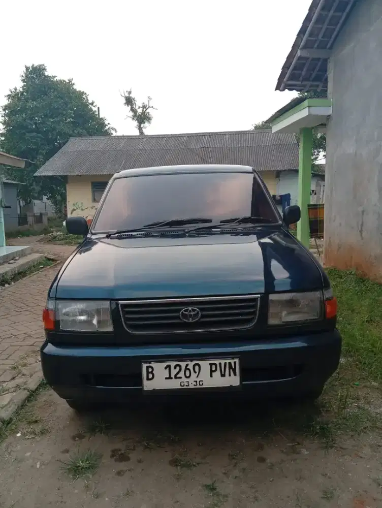 Kijang kapsul ssx tahun 1999