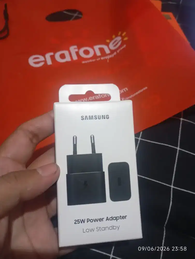 SAMSUNG 25W POWER ADAPTER LOW STANDBY