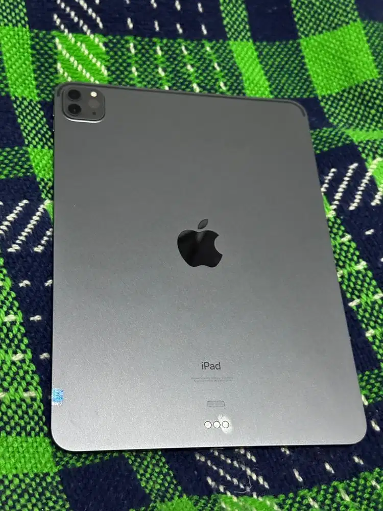 Ipad pro 11 inch gen 3 128gb ex IBOX