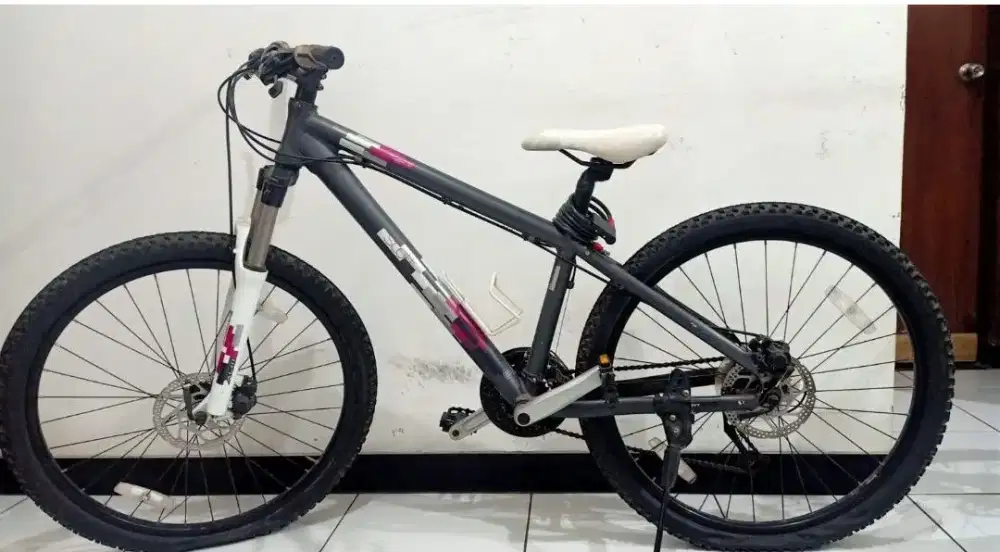 Sepeda Gunung / MTB