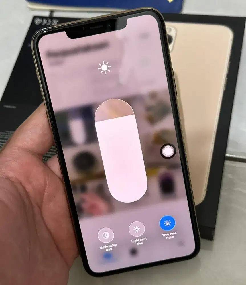 ALL OPERATOR IPHONE 11 PRO MAX 256 GB gold (2nd bergaransi)