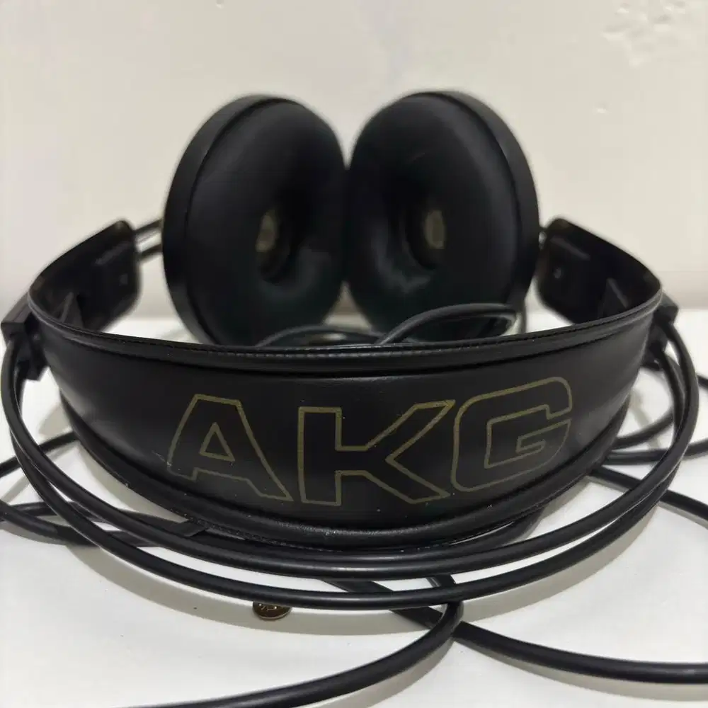 Headphone AKG K121 Studio
