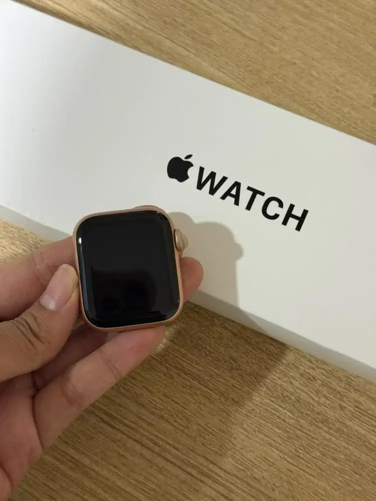Apple Watch SE Gen 1 40mm Pink Sand Full Set Original