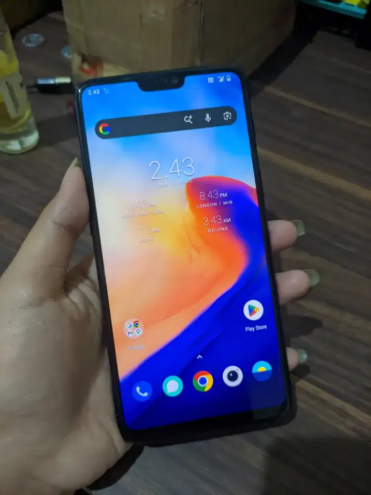 Flagship OnePlus 6 8/128