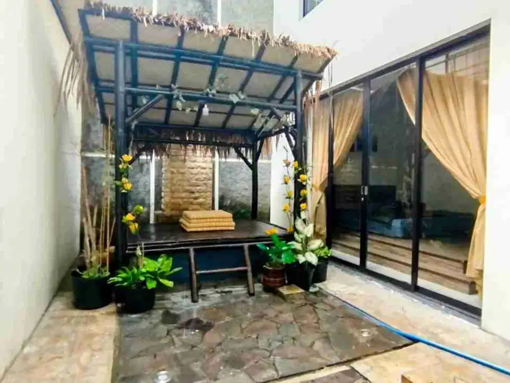 Disewakan Rumah Mewah Full Furnish Royal Residence