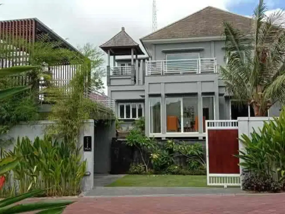 DIJUAL / FREEHOLD / LEASEHOLD : MODERN VILLA 4 BEDS - Bali Clift - Melasti