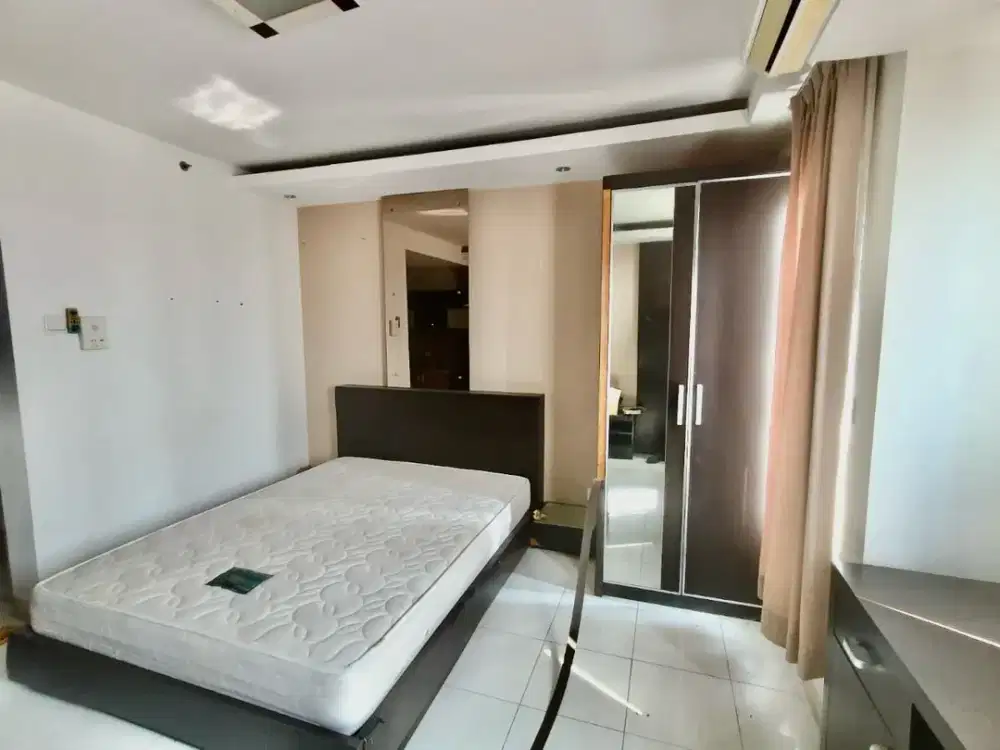 DIJUAL MURAH APARTEMEN BERKELEY UC STUDIO FURNISH LT30 CITRALAND