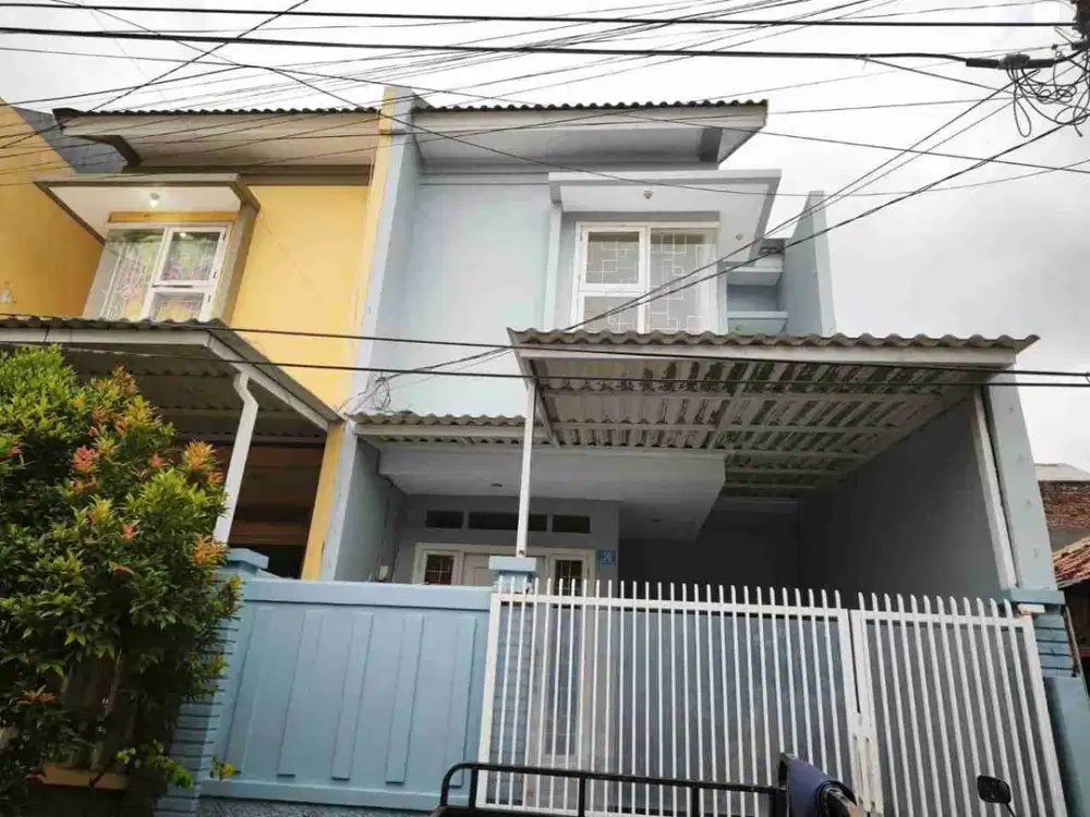 Dijual Rumah minimalis 2 lantai 
Dekat Pasar atom, Pasar Kapasan 

Donokerto Surabaya Utara