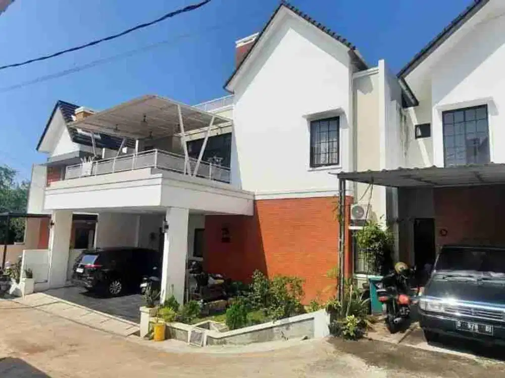 Rumah Cantik di Komplek Padasuka Cicaheum dekat Itqan Luas Bangunan 186 harga 2,35 Milyar