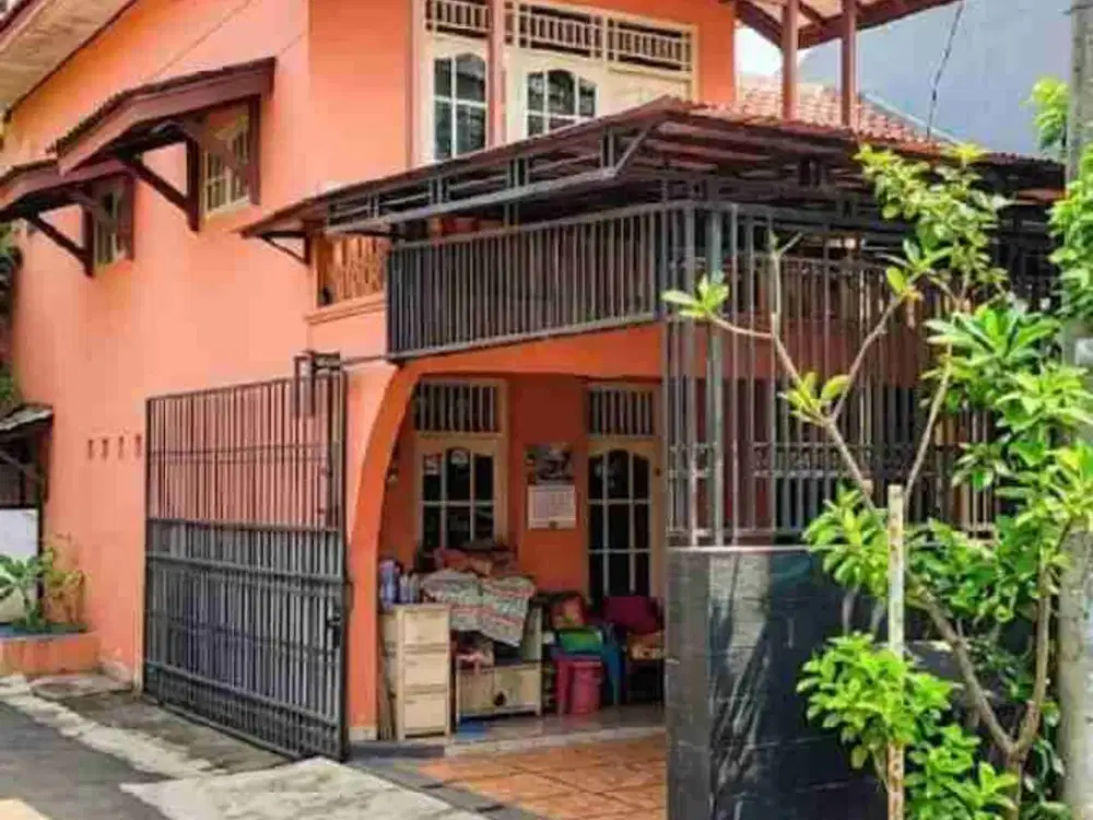 Dijual Rumah2 Lantai(Shm),Bebas Banjir, Dekat Stasiun Krl,Dkt Terminal Bus ,Dekat Rumah Sakit,dekat pusat perbelanjaan dan dekat sekolah  negri unggulan  dan swasta Lokasi sangat Strategis