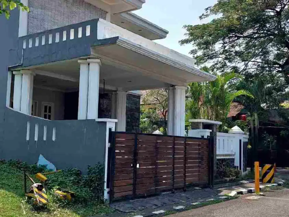 Rumah mewah tanah Luas 309 LB 276 hook asri di Sakura Regency 1 jatiasih bekasi