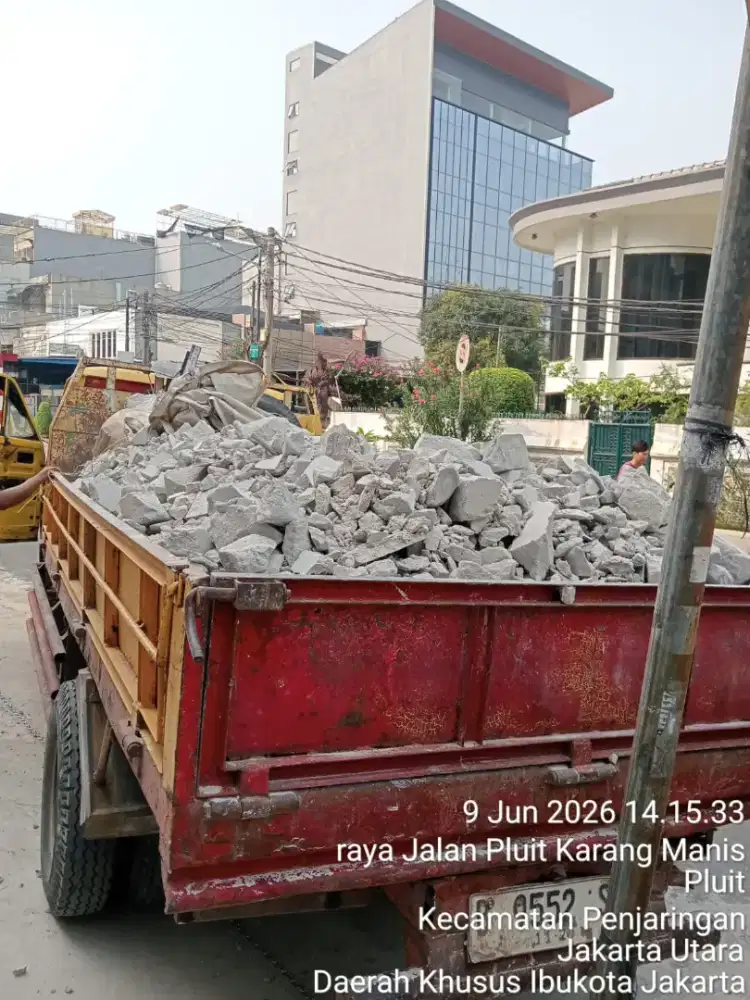 Jasa pengurugan dan buang puing