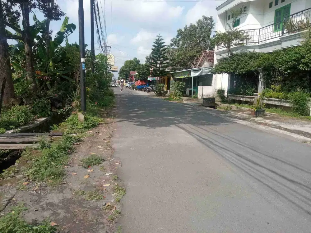 Disewakan lahan dekat kampus Stiper maguwoharjo