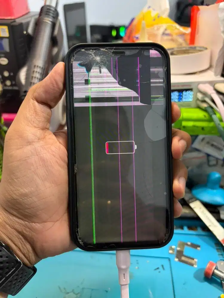 Ganti lcd iphone 12 bergaransi