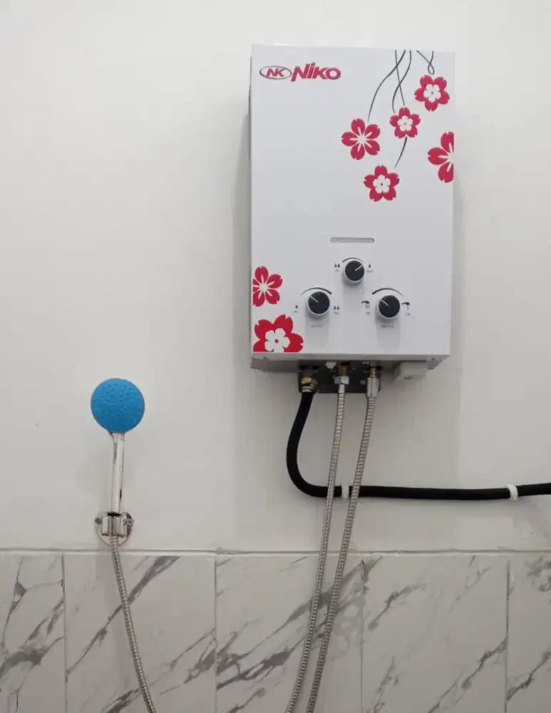 (Pemanas Air Kamar Mandi Merk Niko)
