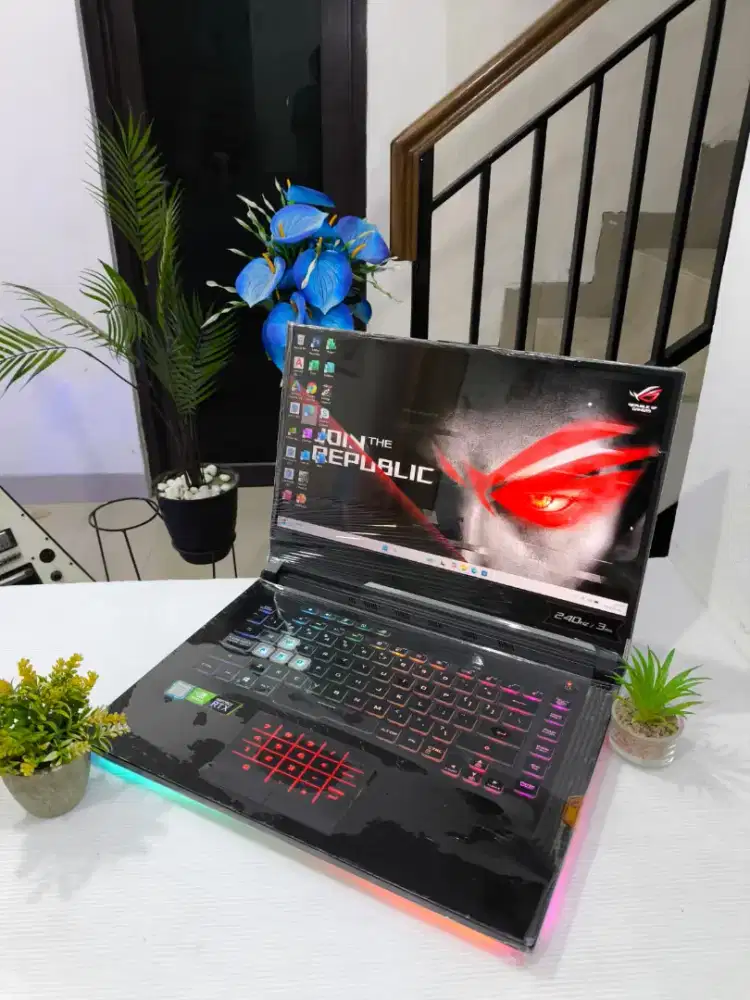 Laptop Gaming Asus ROG STRIX RTX Layar 240Hz Murah