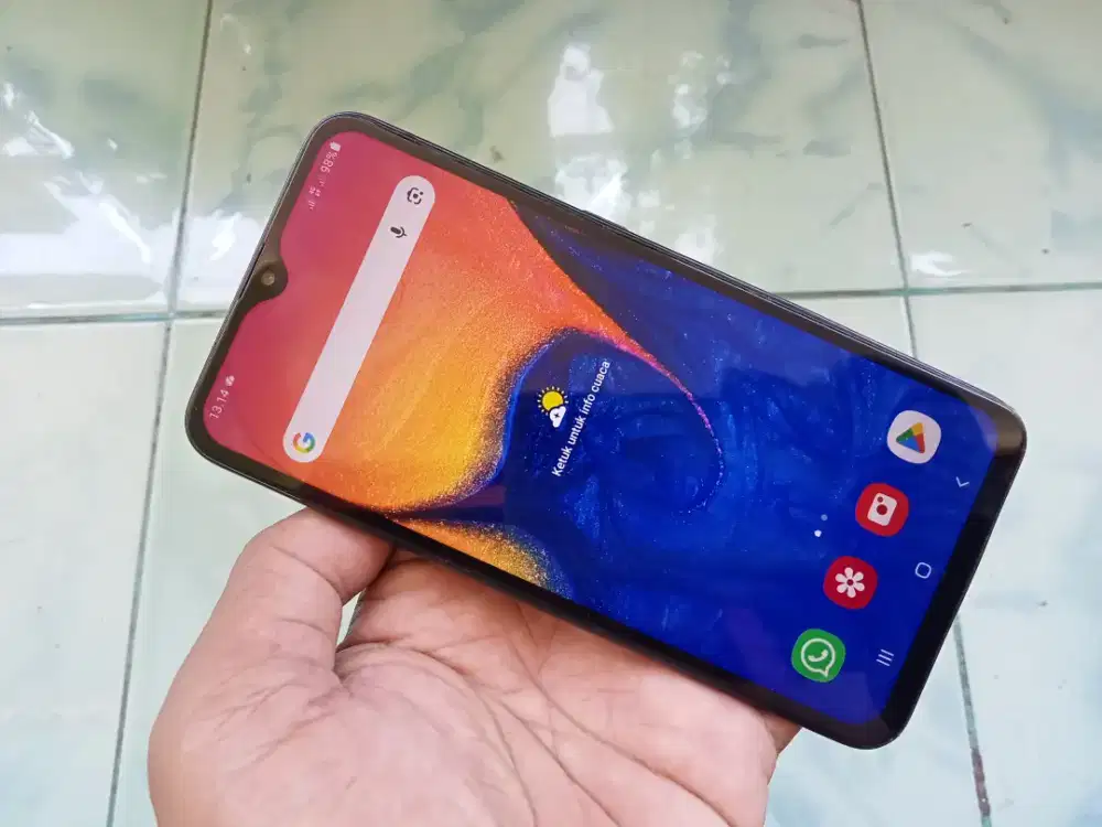 Samsung A10 4G ram 2/32gb Normal Batangan