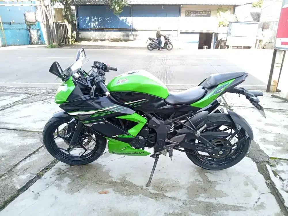 Kawasaki Ninja 250 SL