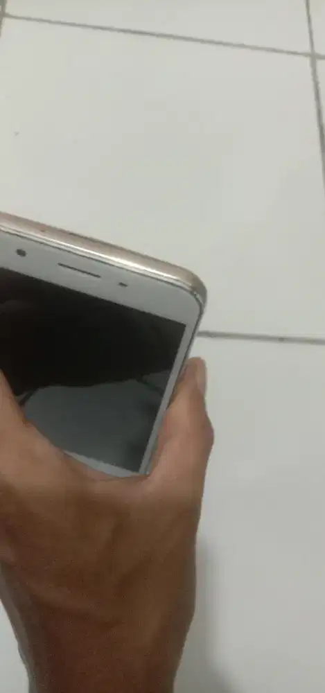 Oppo F1S Ram 4 /64 GB