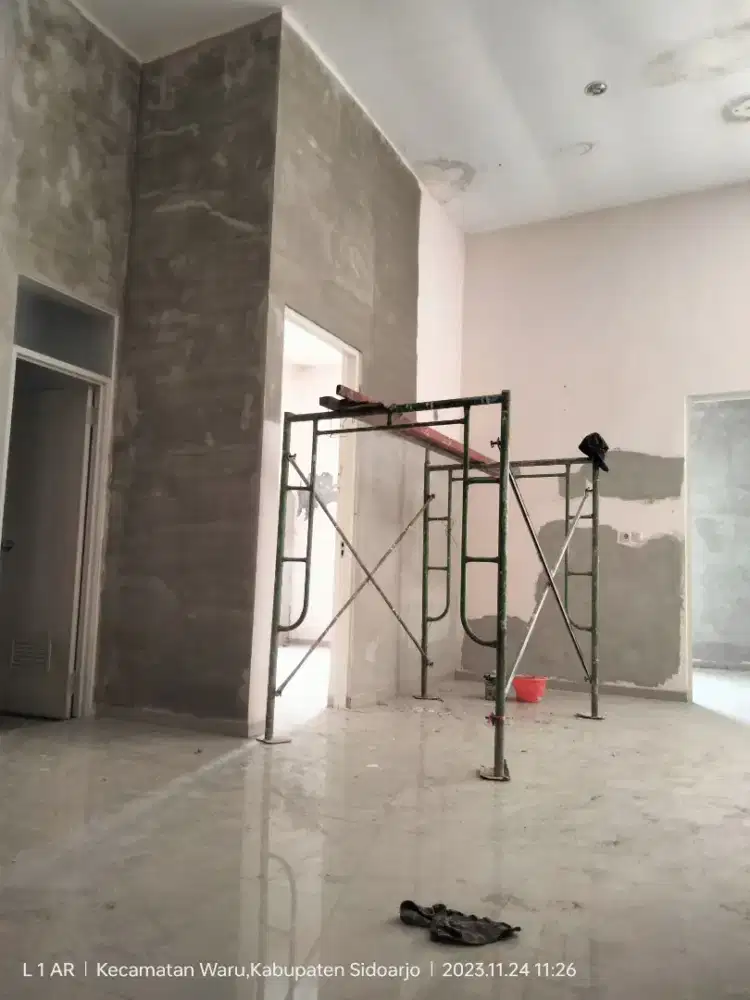 Renovasi bangunan