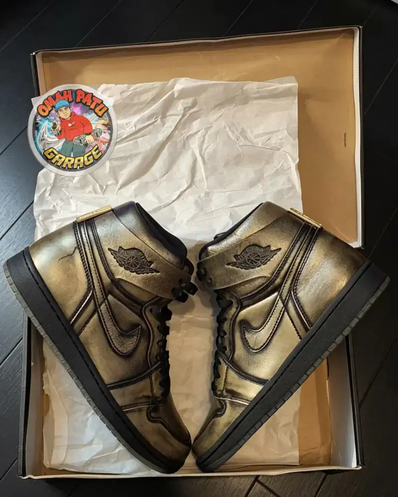 AIR JORDAN 1 RETRO HIGH WINGS SIZE 44 BNIB ORIGINAL 100%