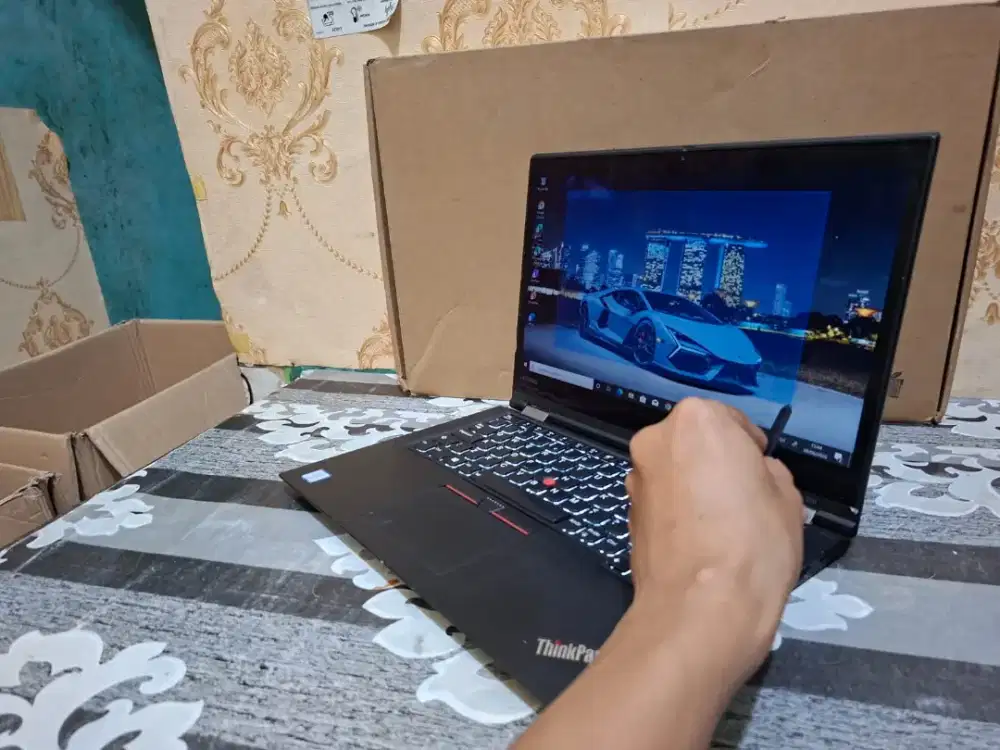 Laptop Lenovo Thinkpad Yoga 370