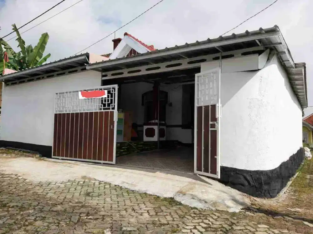 VILLA HOOK SIAP HUNI DI CIPANAS, CIANJUR