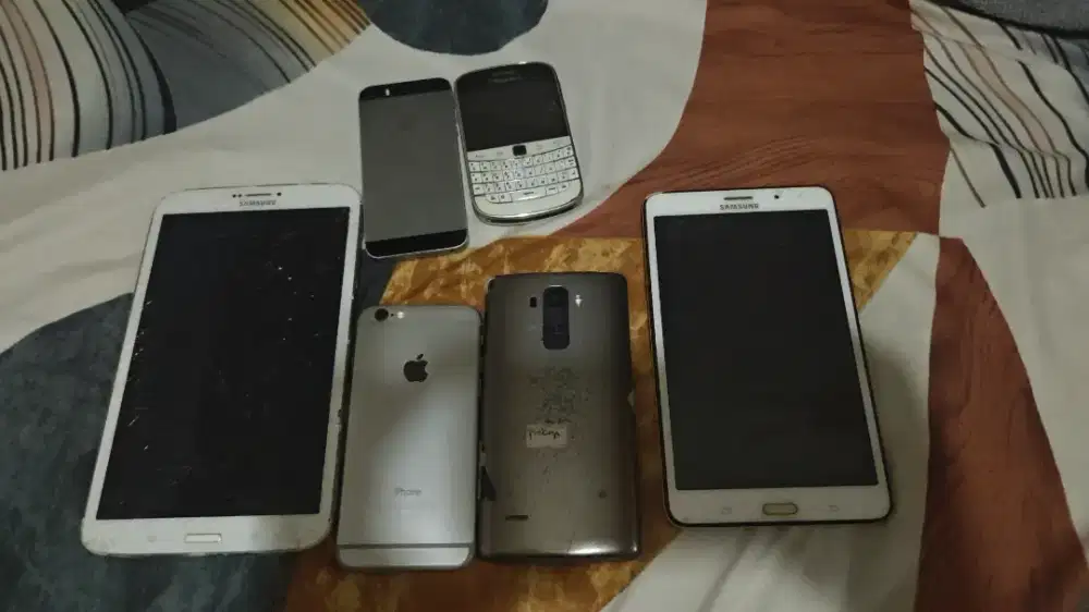 HP RUSAK APPLE,TAB SAMSUNG,BLACBERRY