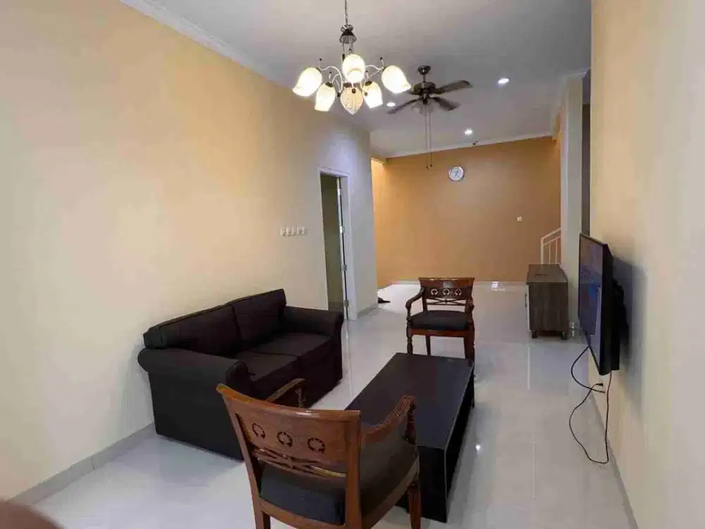 Disewakan Rumah di Dalam Cluster Pondok Kelapa Jakarta Timur