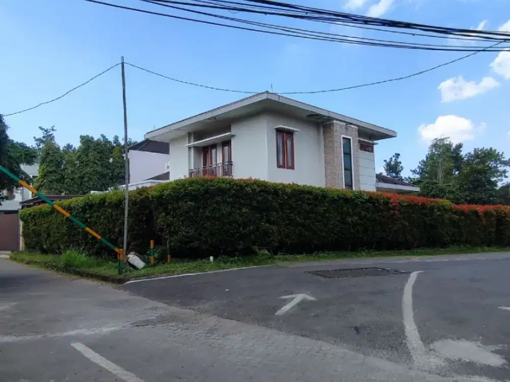 Rumah Mewah Furnish Harga Dibawah Pasar Di Setiabudi Regency