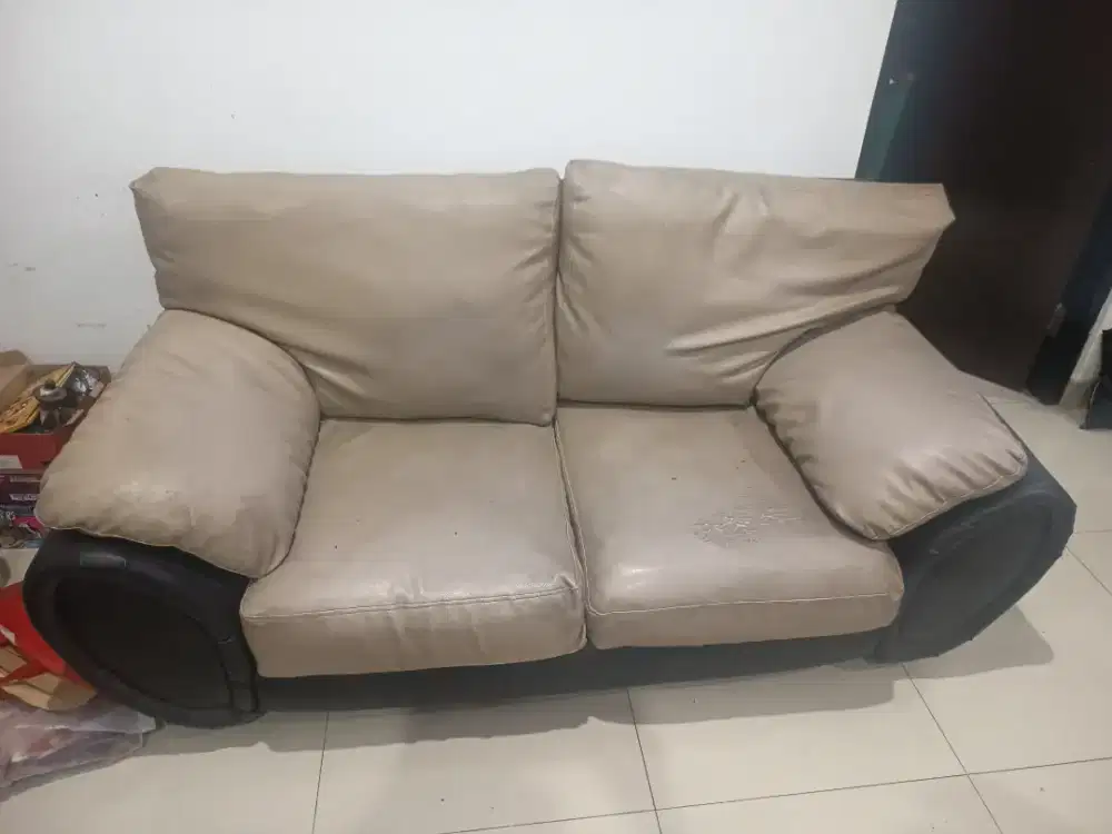 Jual Sofa Bekas Kondisi Masih Bagus