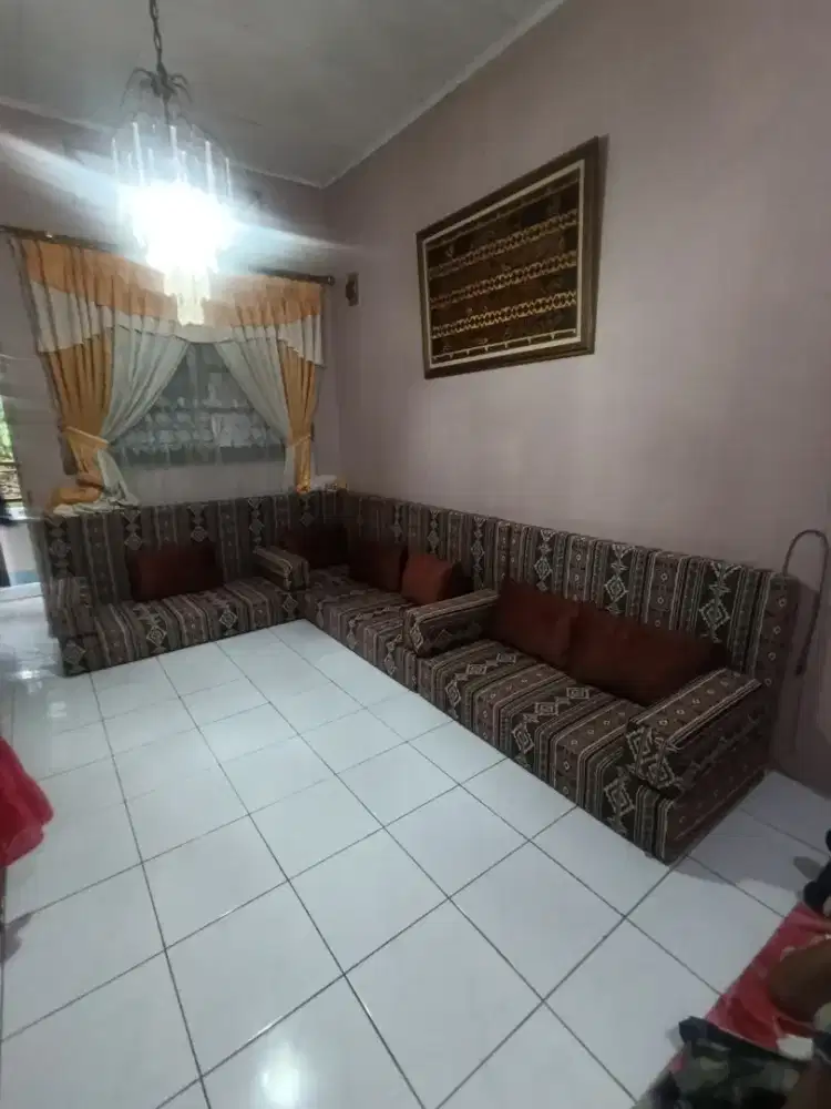 Sofa lesehan Arab full busah