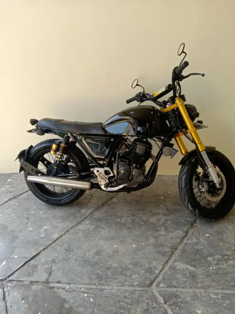 Custom Yamaha Scorpio