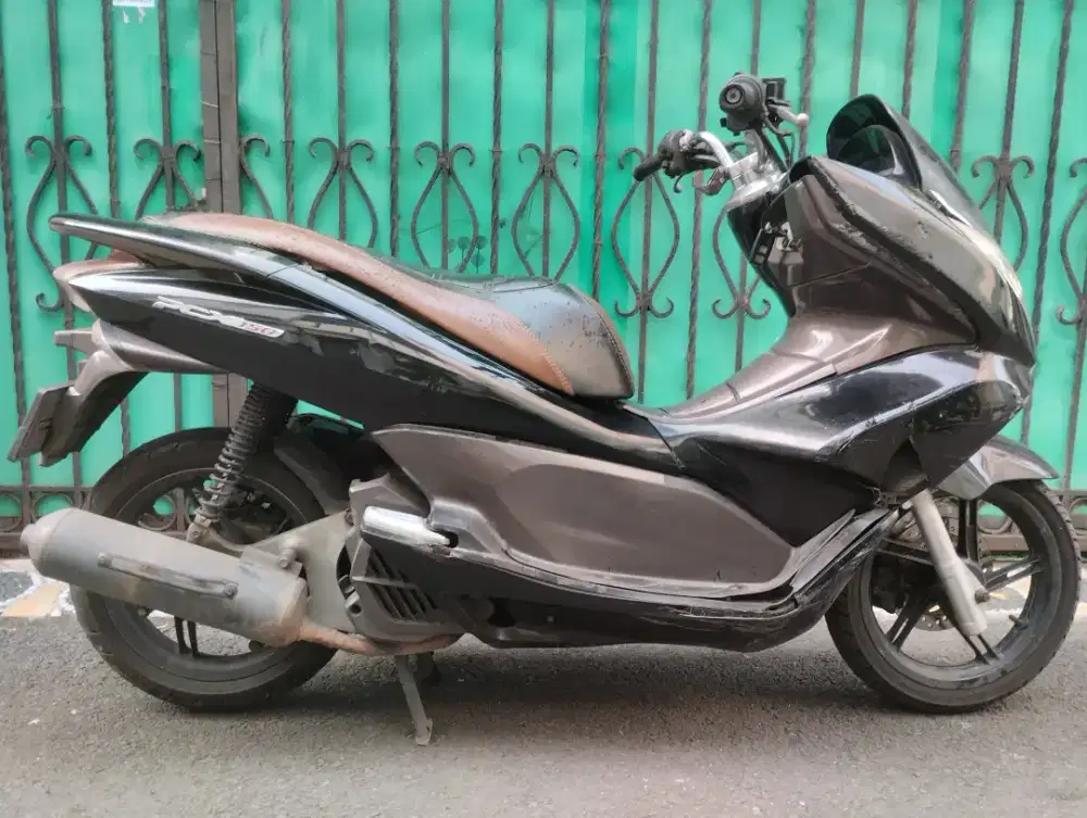 Honda PCX 150 th 2013 ( cbu )