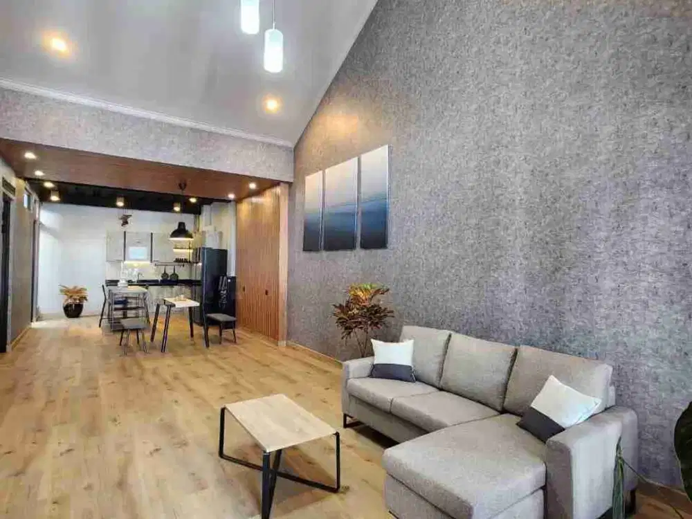 rumah cakep kota baru Parahyangan full furnished cuma 2M an!