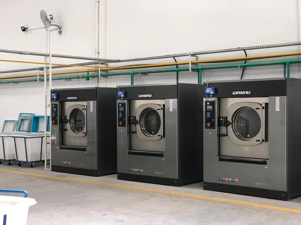 Dicari admin laundry di legian dekat dewi sri