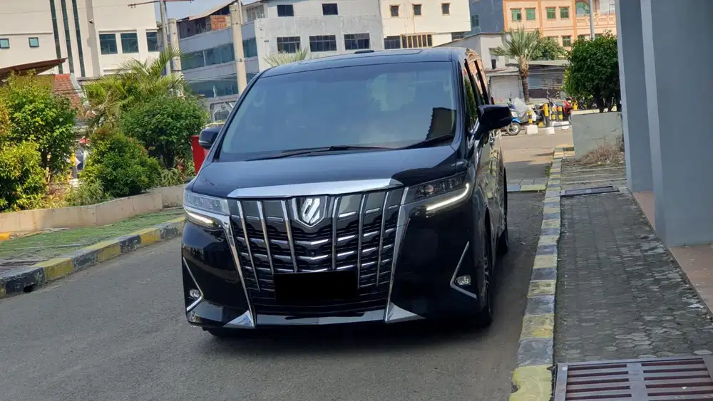 Km 68 ribu toyota alphard g atpm 2018 hitam pajak panjang