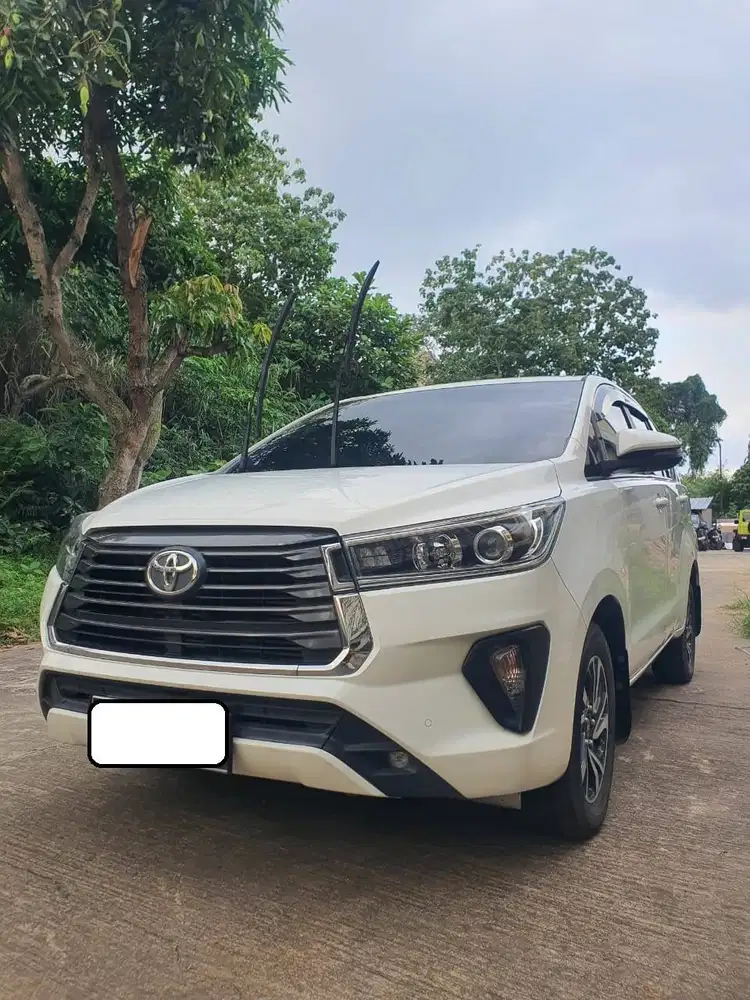 Jual Kijang Innova Reborn V AT MATIC DIESEL PUTIH SITIMEWA