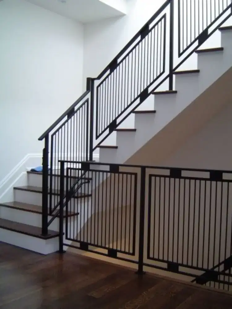 Railing Tangga Minimalis