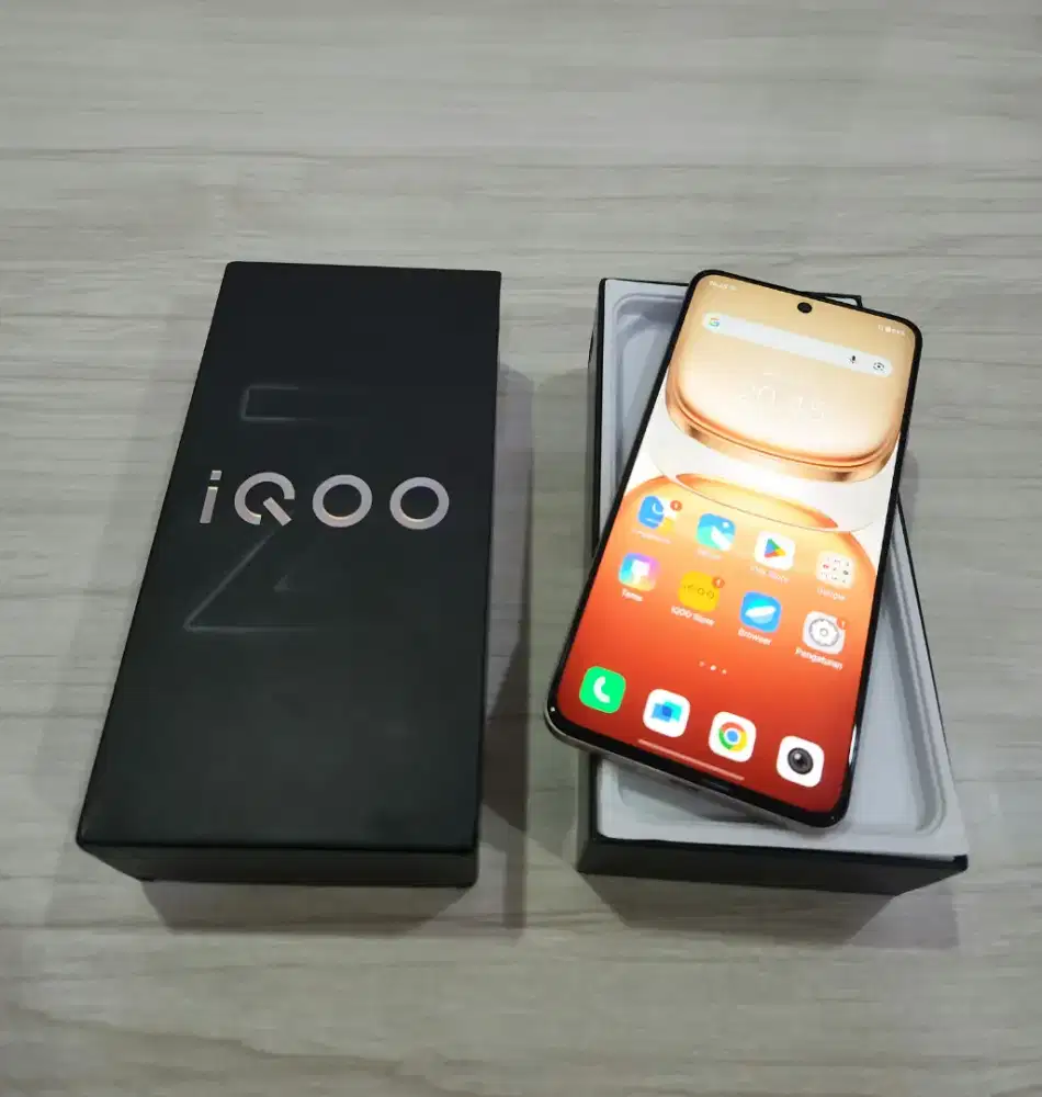iQoo Z10R 5G 8/128gb Mulus Lengkap original