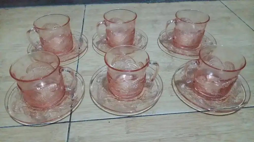 Cangkir set kaca