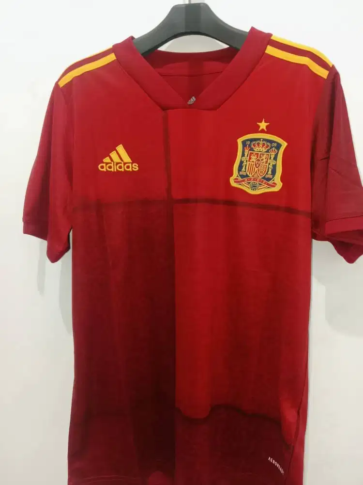 Baju Bola Spanyol 2020