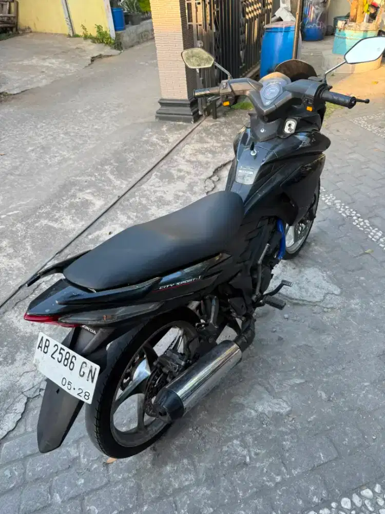 Honda CS1 THN 2008 plat AB Sleman