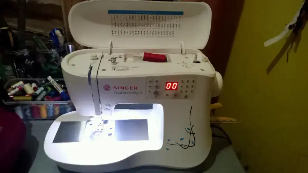 MESIN JAHIT PORTABLE SINGER