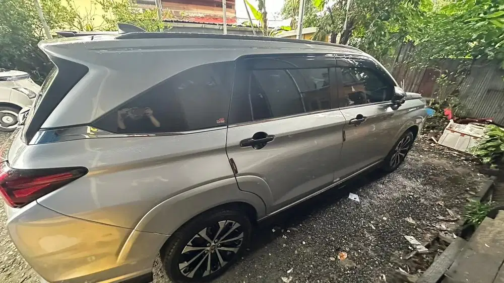 Mobil Second Veloz Matic