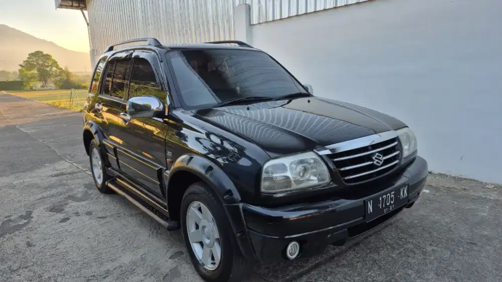 Suzuki Escudo 2.0 2006 Last Edition Terawat