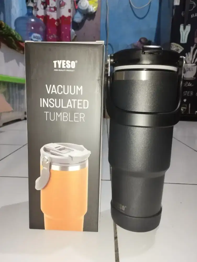 Tumbler Tyeso Roam 900 ml