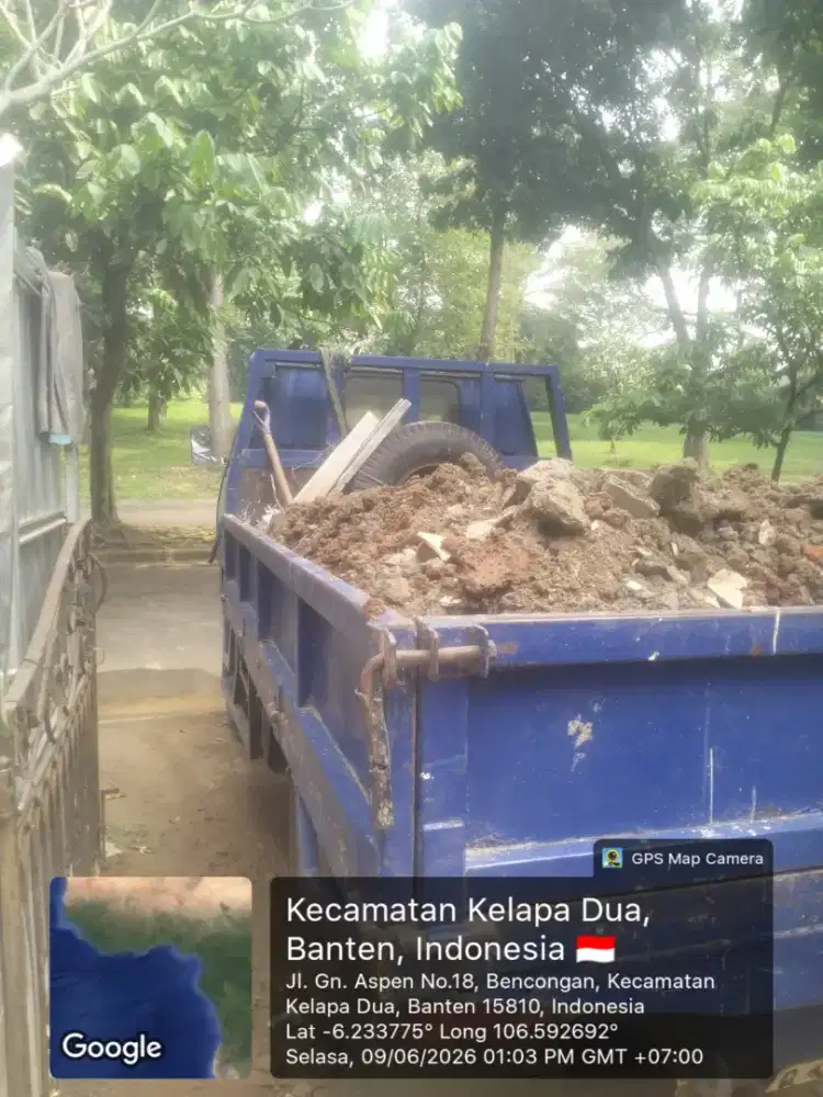 Jasa buang puing dan sampah